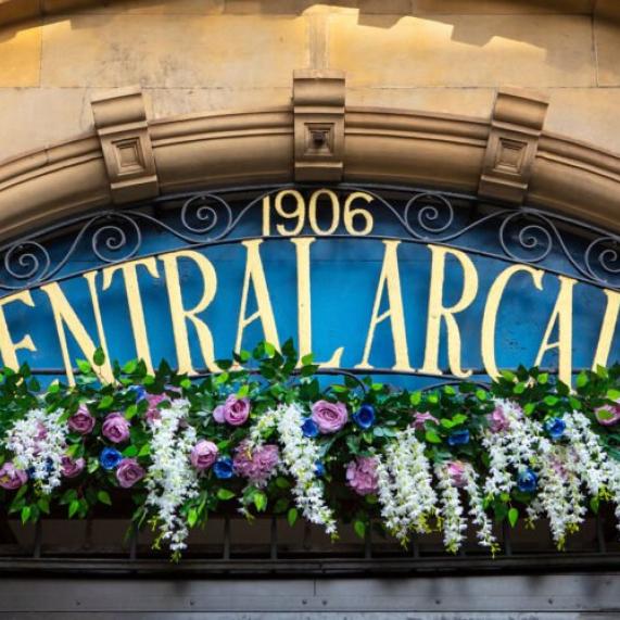 Central arcade 1920x1440 1 800x500