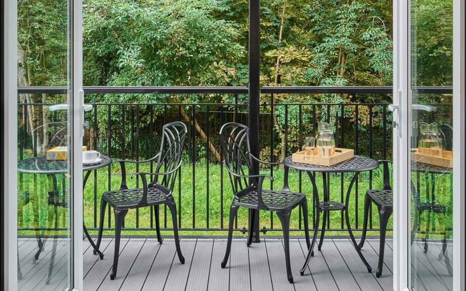 Clementine Lodge 11