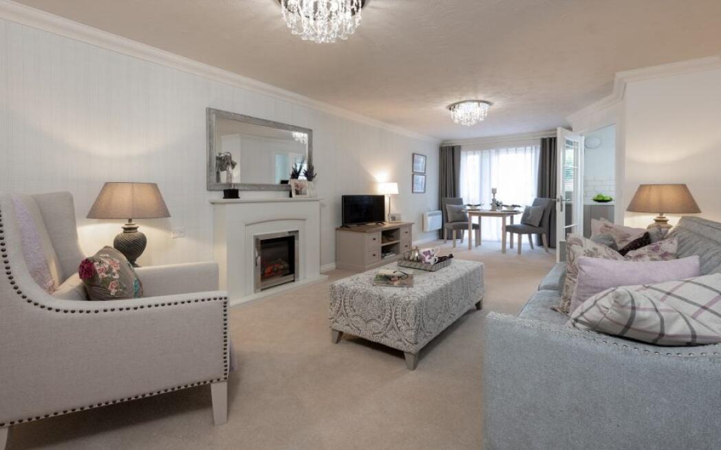 Dovehouse Lodge 6
