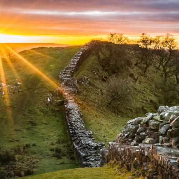 Hardrians wall 1920x1440 1 800x500