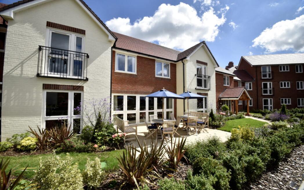 Mortimer Lodge 2