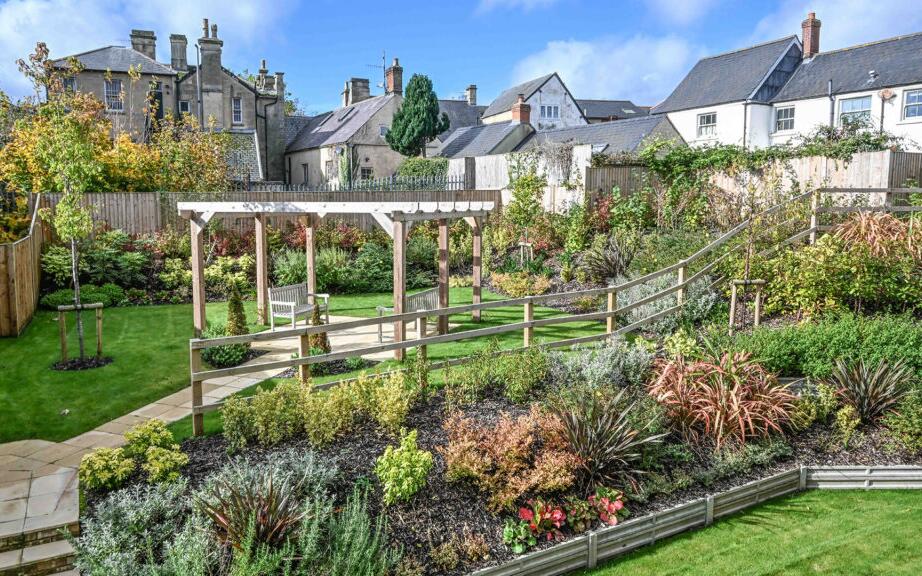 Orchard Lodge 2