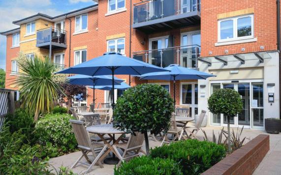 Spitfire Lodge 2