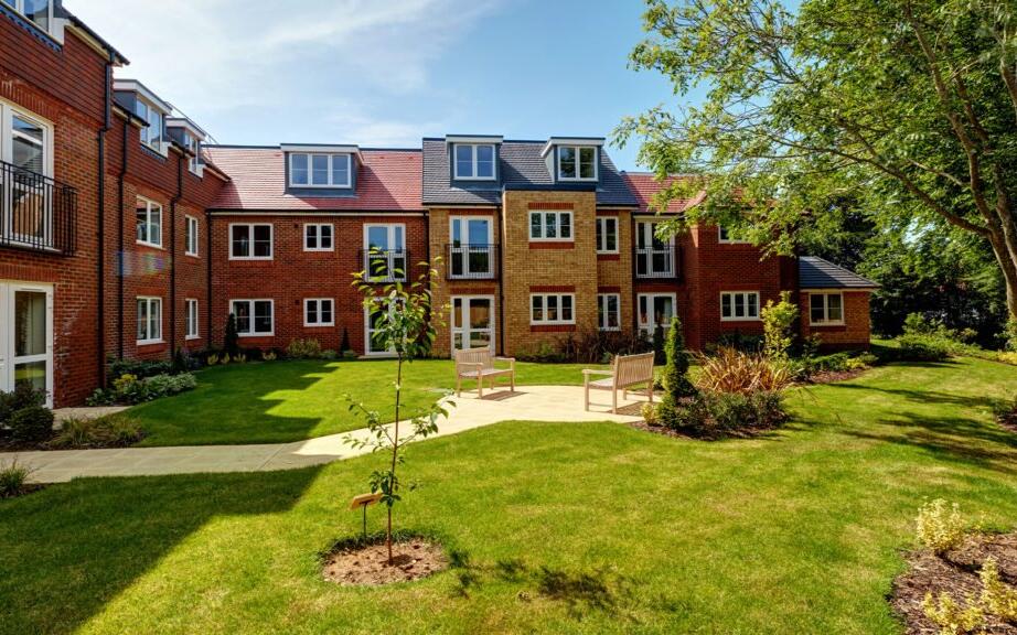 Stanley Lodge 2