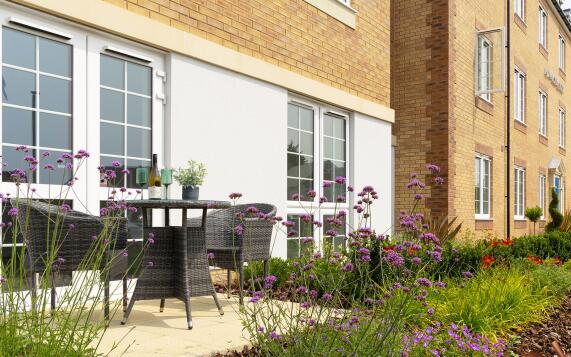 Adam Lock Lodge, Wells Communal Gardens 1920x1080 3