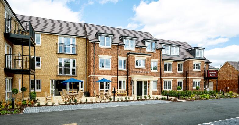 Atterbury Lodge Newport Pagnell 1920x1080