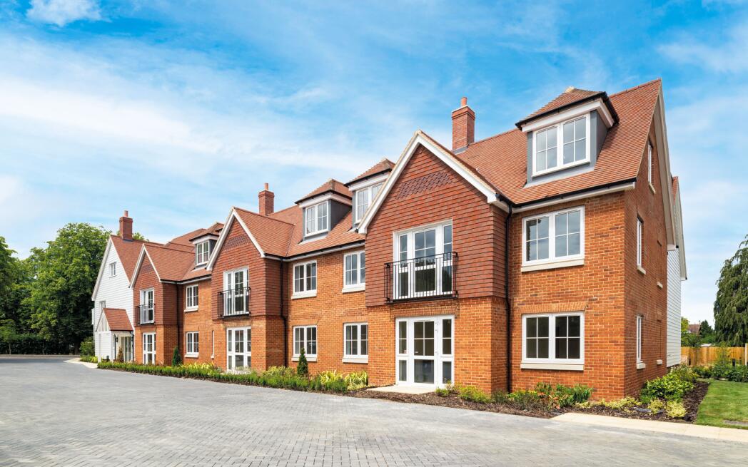 Baker Lodge Staplehurst front elevation 1920x1440   No signage
