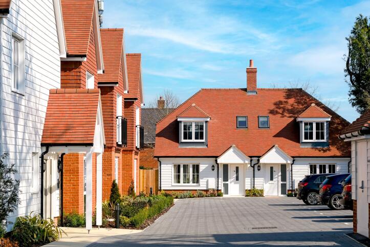 Baker Mews Staplehurst Front Elevation 1920x1080 2