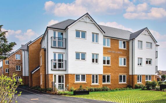 Beeches Lodge, Burnham front elevation 1920x1080   No signage