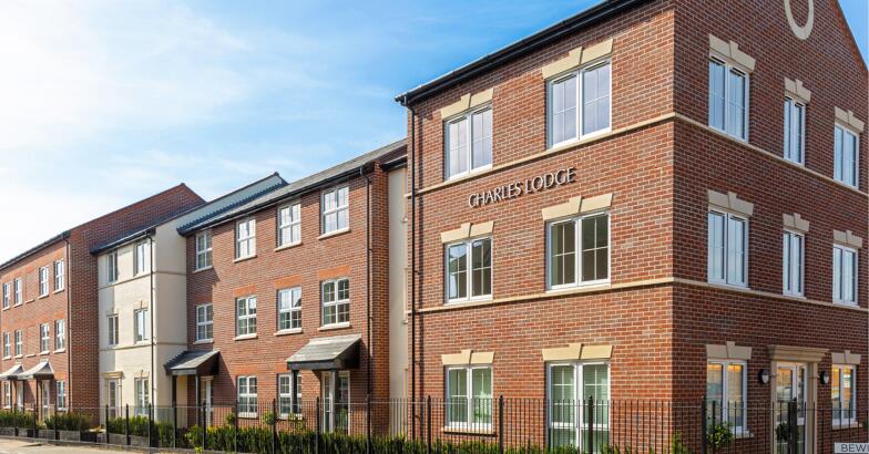 Charles Lodge Evesham front elevation 1920x1080   No signage