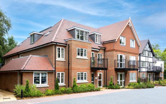 Charrington Lodge, Oxted 1920x1080