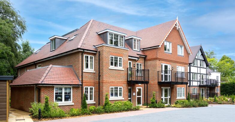 Charrington Lodge, Oxted 1920x1080