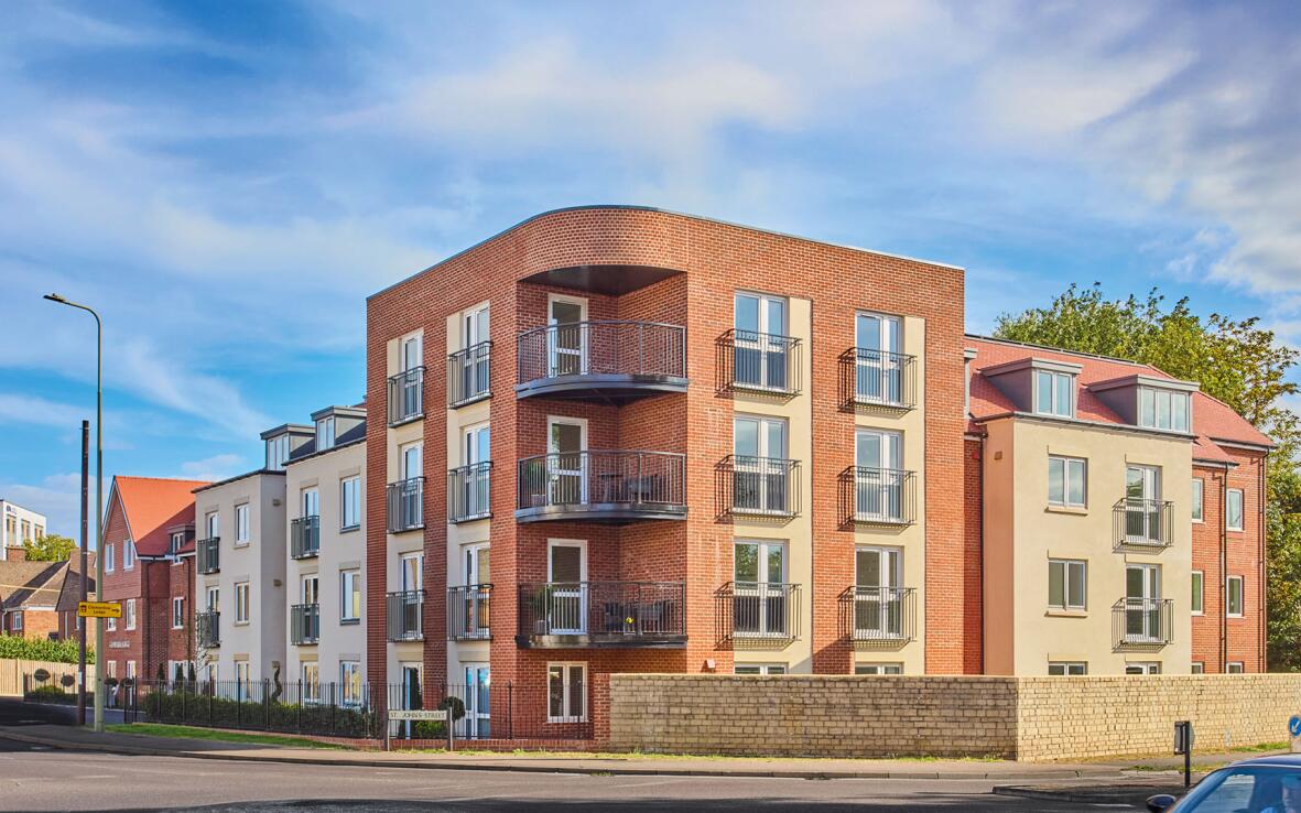 Clementine Lodge Bicester front elevation 1920x1080   No signage