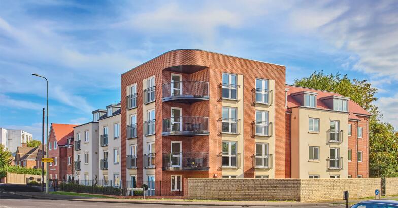Clementine Lodge Bicester front elevation 1920x1080   No signage