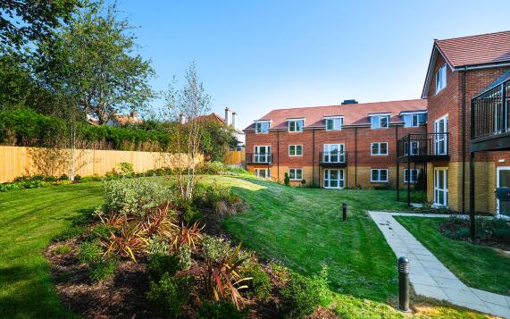 Communal Gardens at Saxon Lodge 2