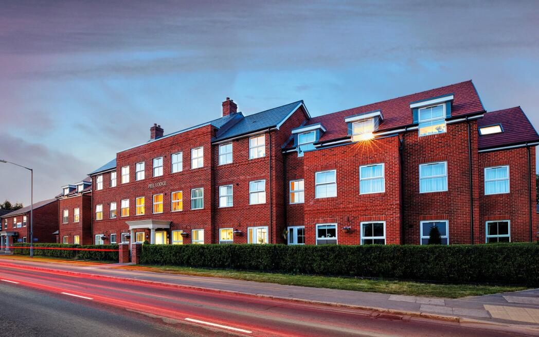 Peel Lodge Marlow front elevation 1920x1080   No signage