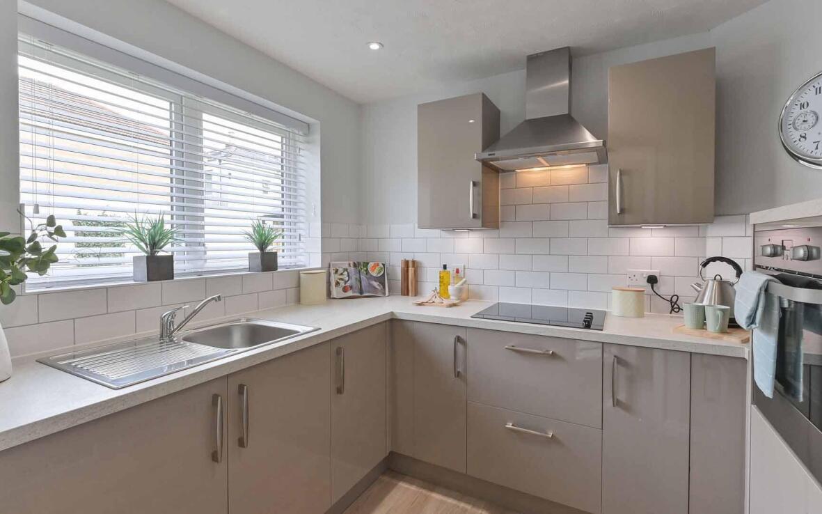 St Andrews Lodge 2bed kitchen 1920x1080