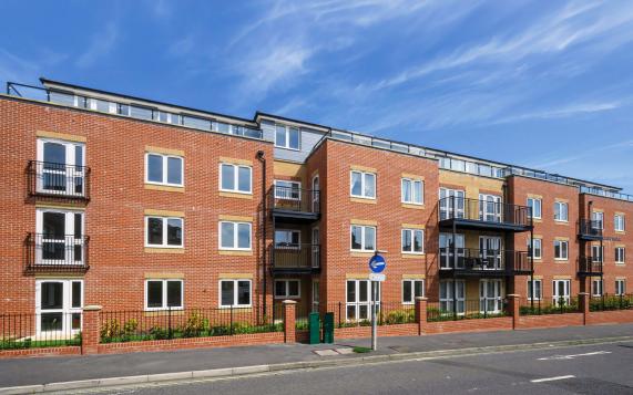 Thackeray Lodge, Fareham front elevation 1920x1080   No signage