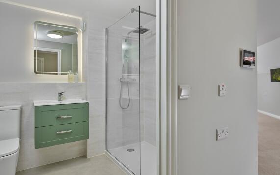 Typical Shower Room at Edwina Mountbatten Lodge, Romsey 1920x1080