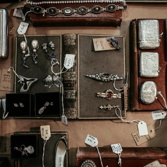 Antique Valuations
