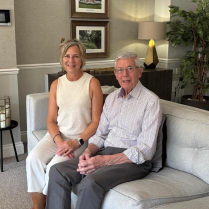 2Jo Cox and dad Alf at Stanley Lodge23