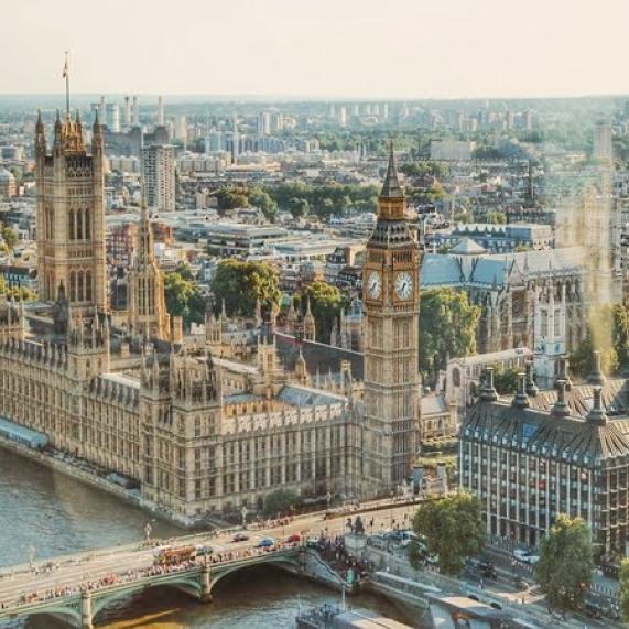 city view at london 672532 1
