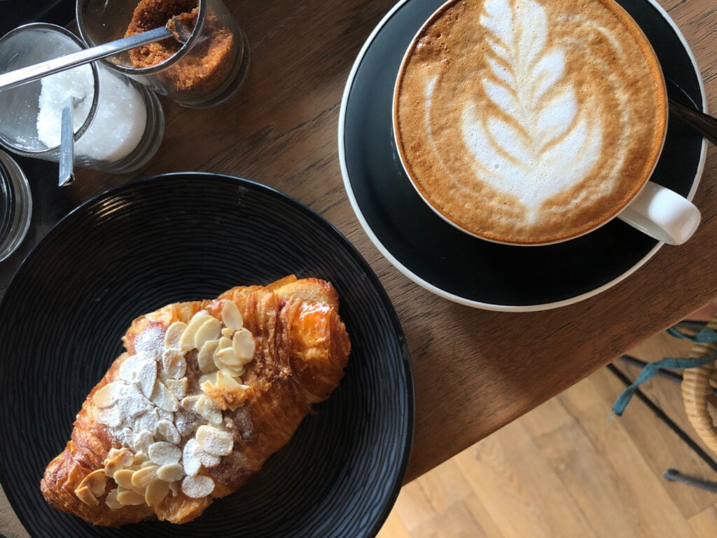 coffee & croissants