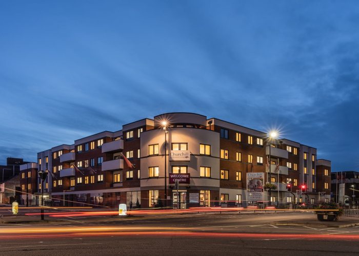 Oscar Lodge, Aylesbury